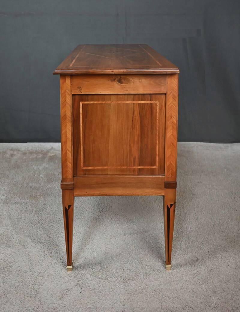 Marquetry Commode, Louis XVI Style – 1st part of the 20th century