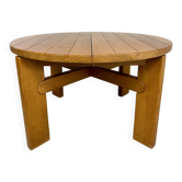 Extendable round table Maison Regain in solid elm, 1970s design.