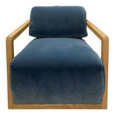 Contemporary armchair in blue velvet and oak