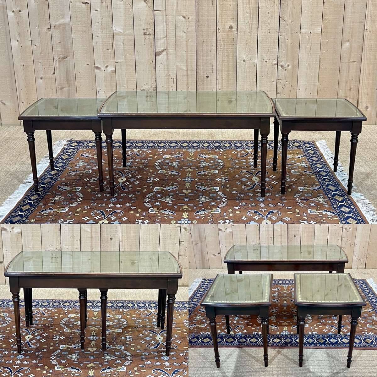 English nesting tables in mahogany and leather top under glass - work from the 1950s