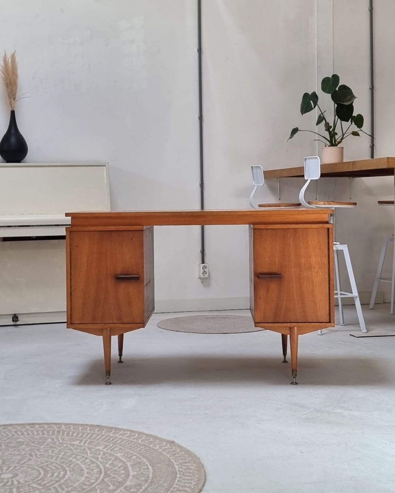 Mid-century desk