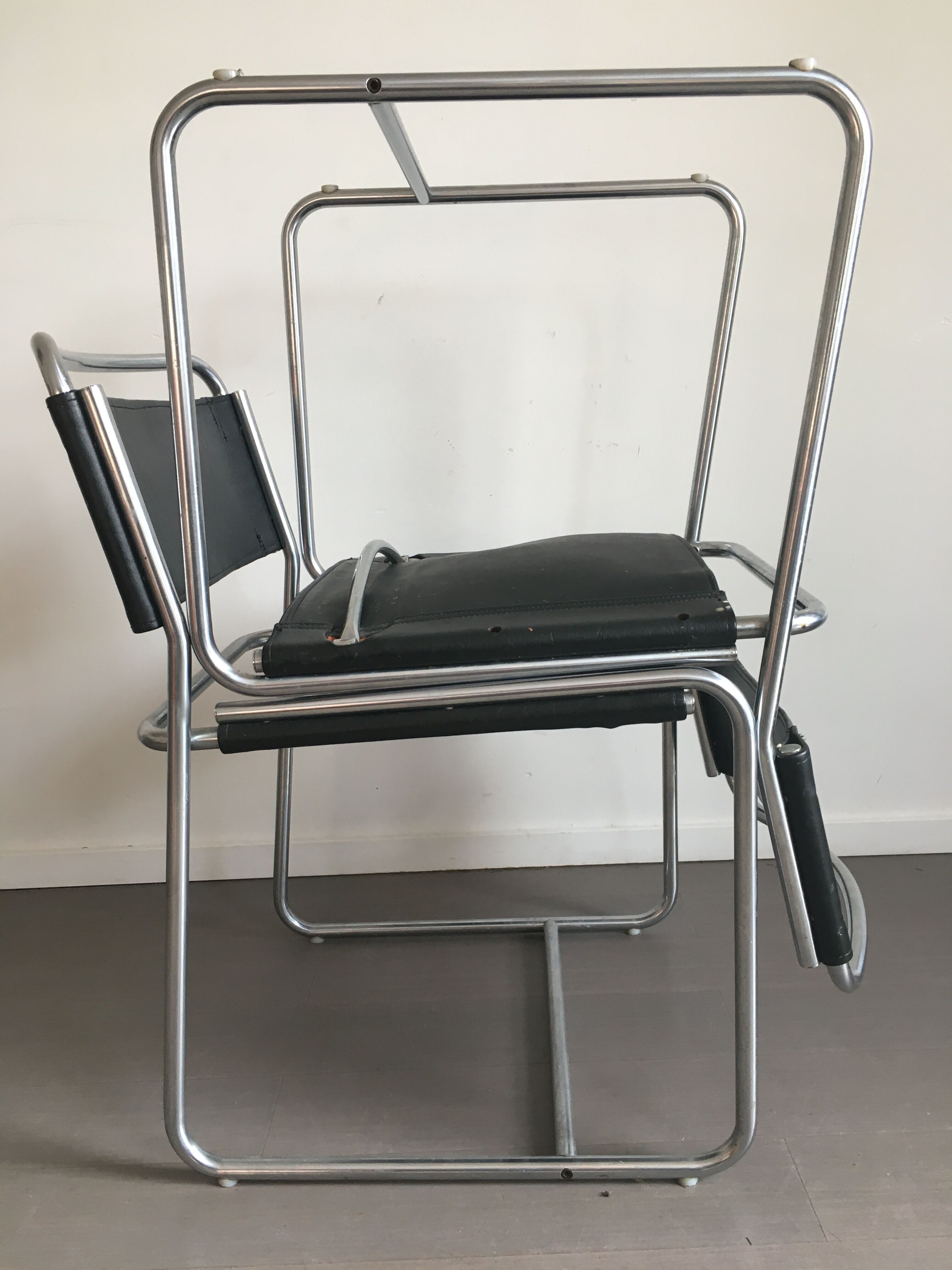 model SE18 dining chairs Claire  Bataille & Paul Ibens for 'T Spectrum 1970