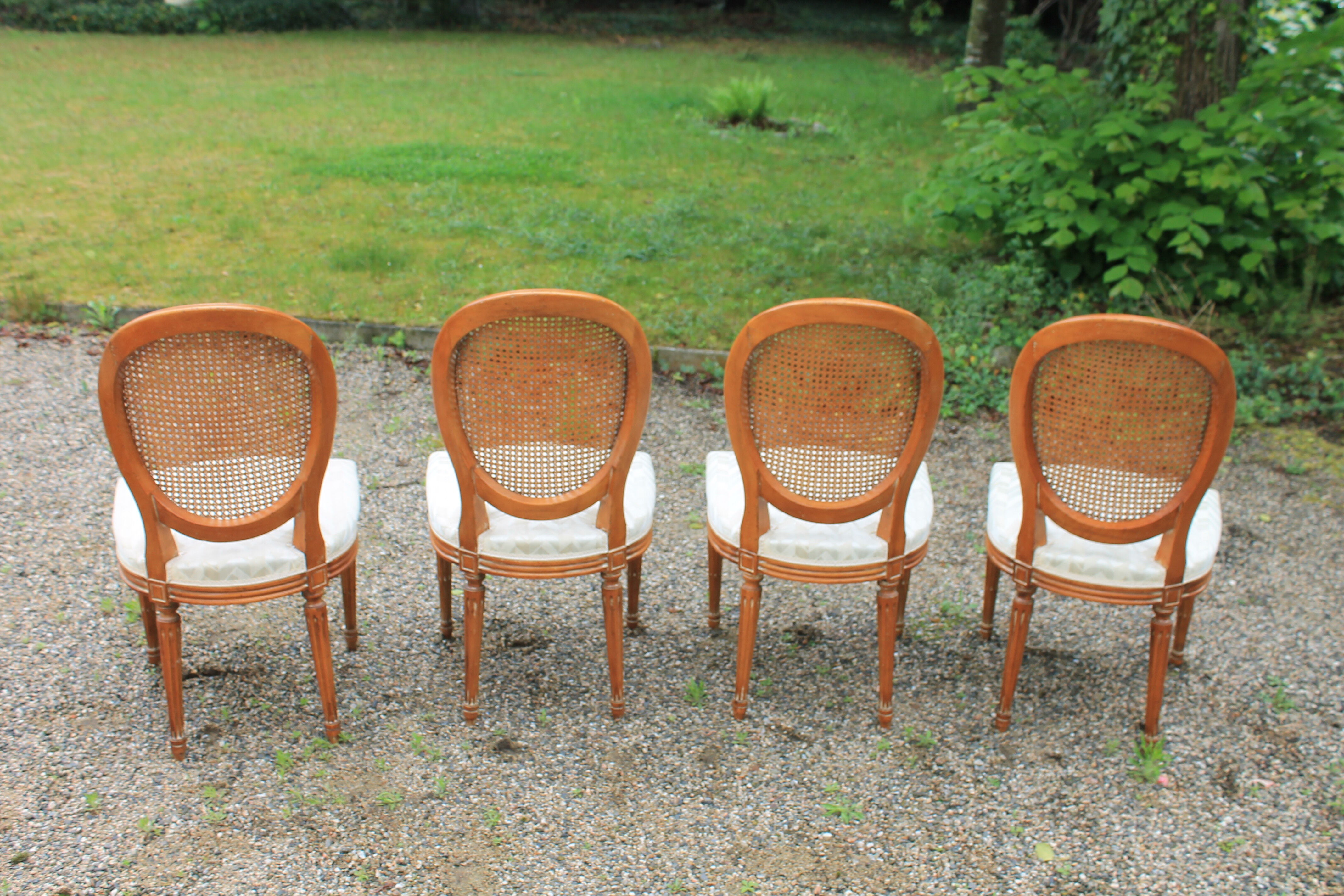 Set of 4 chairs Louis XVI