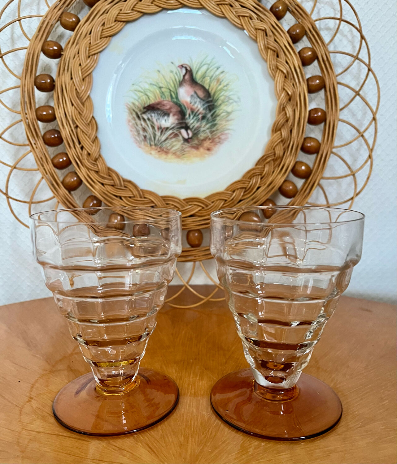 Set of 6 vintage Art Deco style glasses