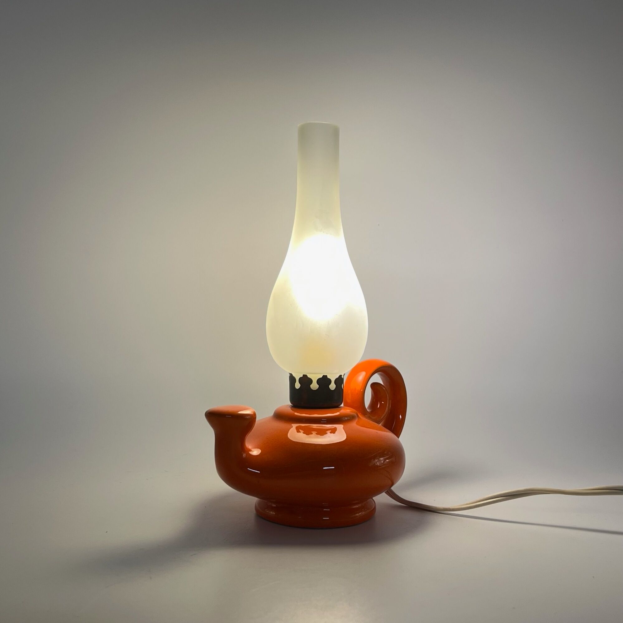Vintage ceramic lamp, made in italy 1960