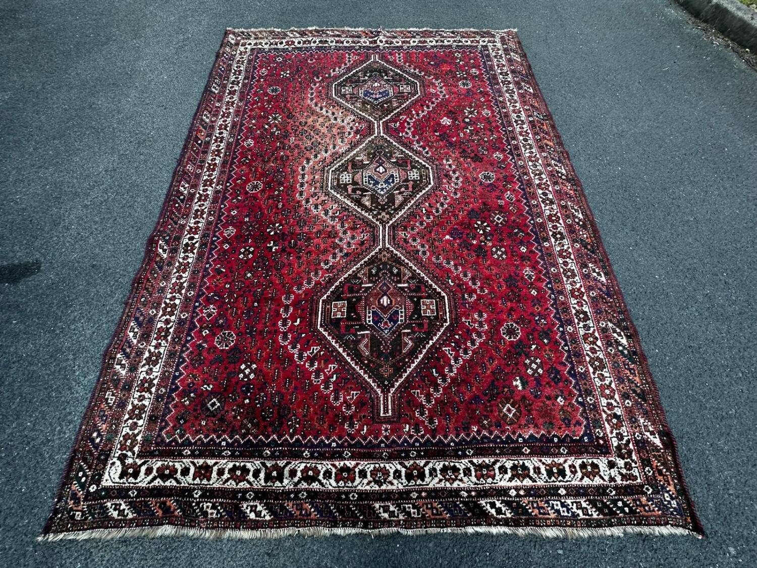 Handmade Persian rug 2m x 3m