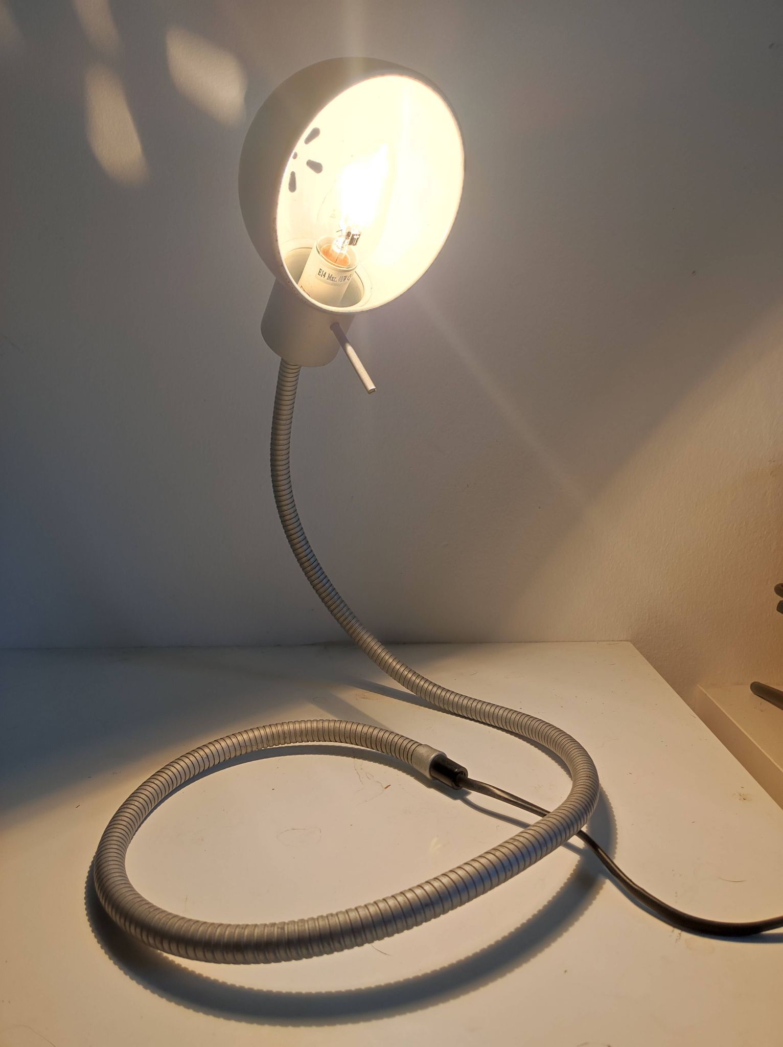 Flexible snake lamp Hebi by Isao Hasoe for Valenti Luce vintage 70 80 s