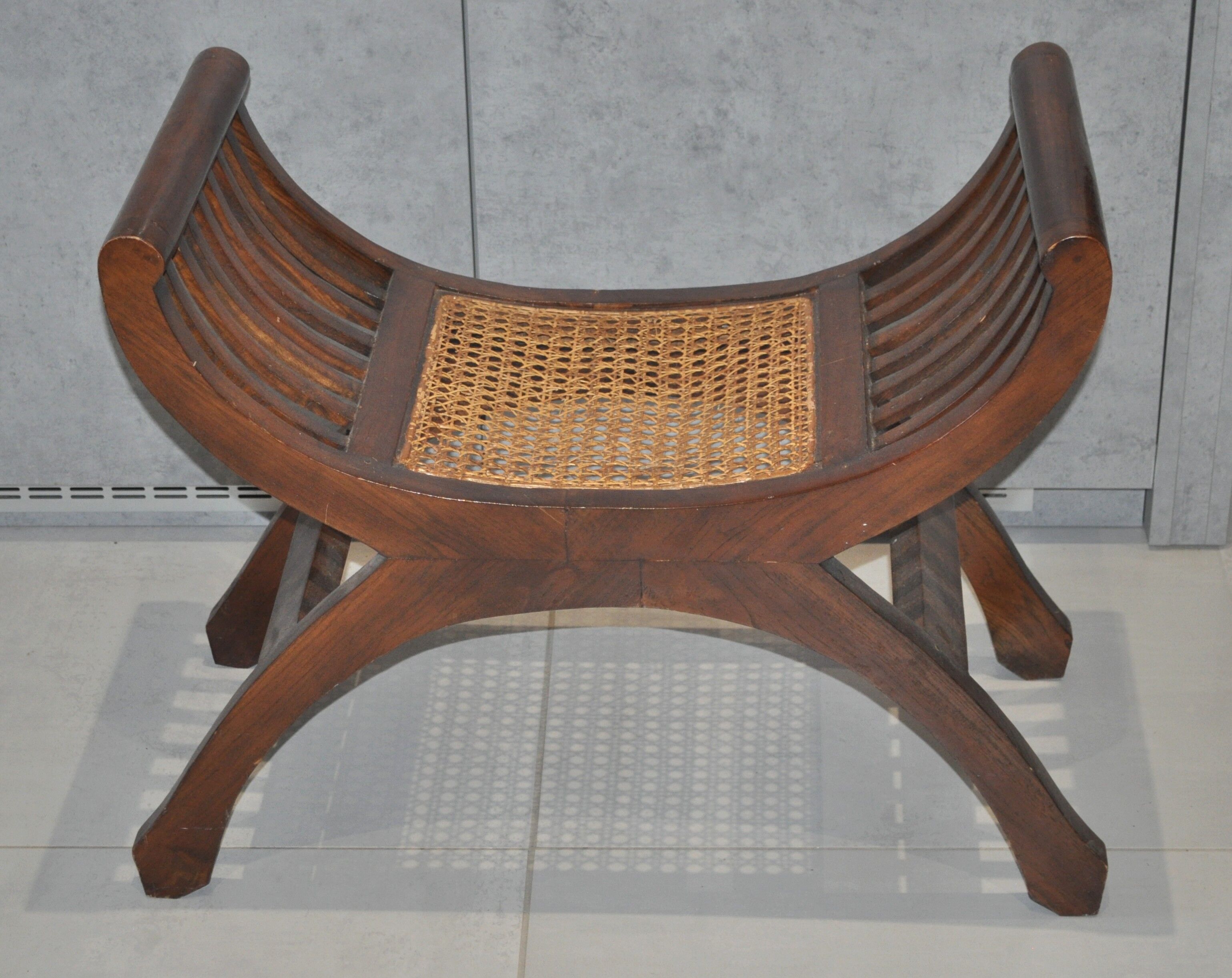 Cane original seat said dagobert