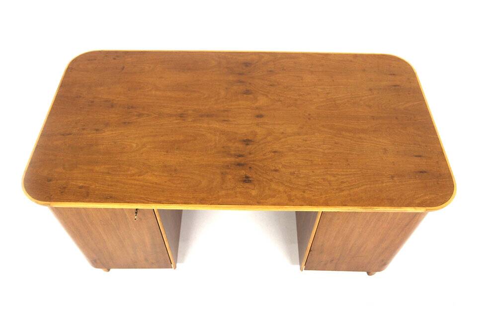 Scandinavian walnut desk, Swedish Modern, Sweden, 1940.