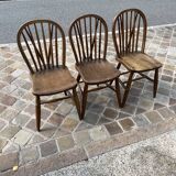 Set of 3 Windsor oak model chairs
