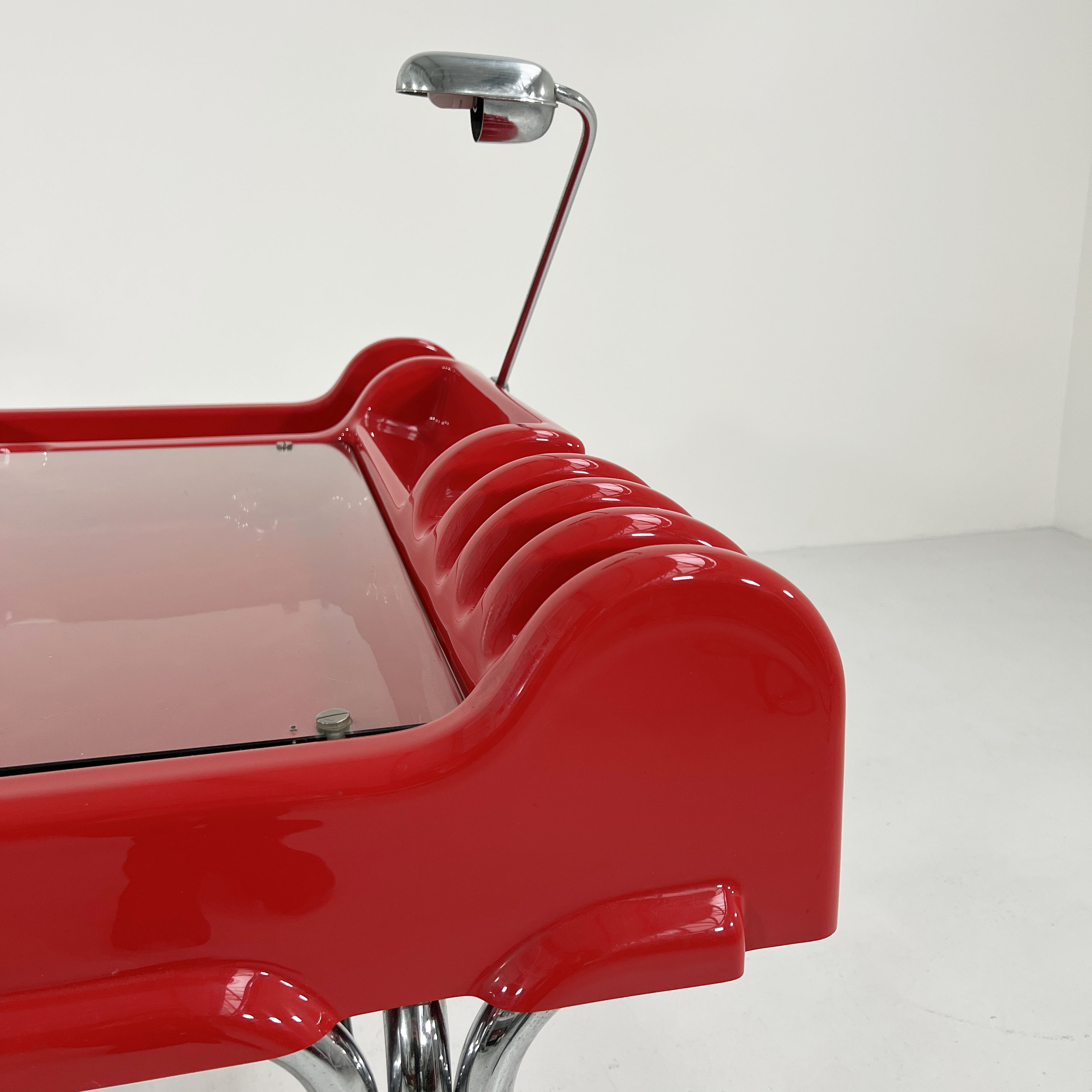 Orix desk by Vittorio Parigi & Nani Prina for Molteni, 1970