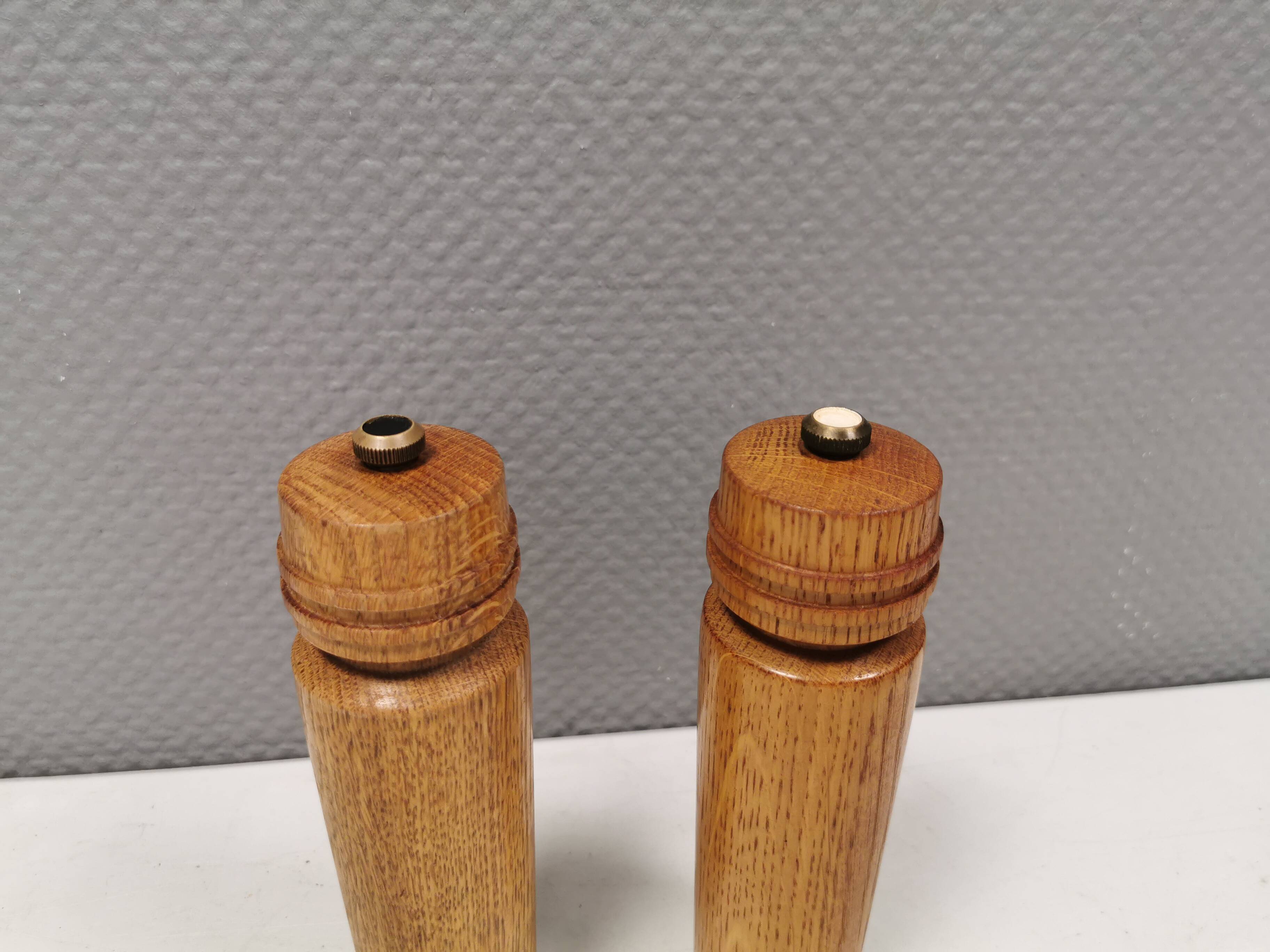 Vintage set of salt and pepper grinders, in oak Denmark 1960s