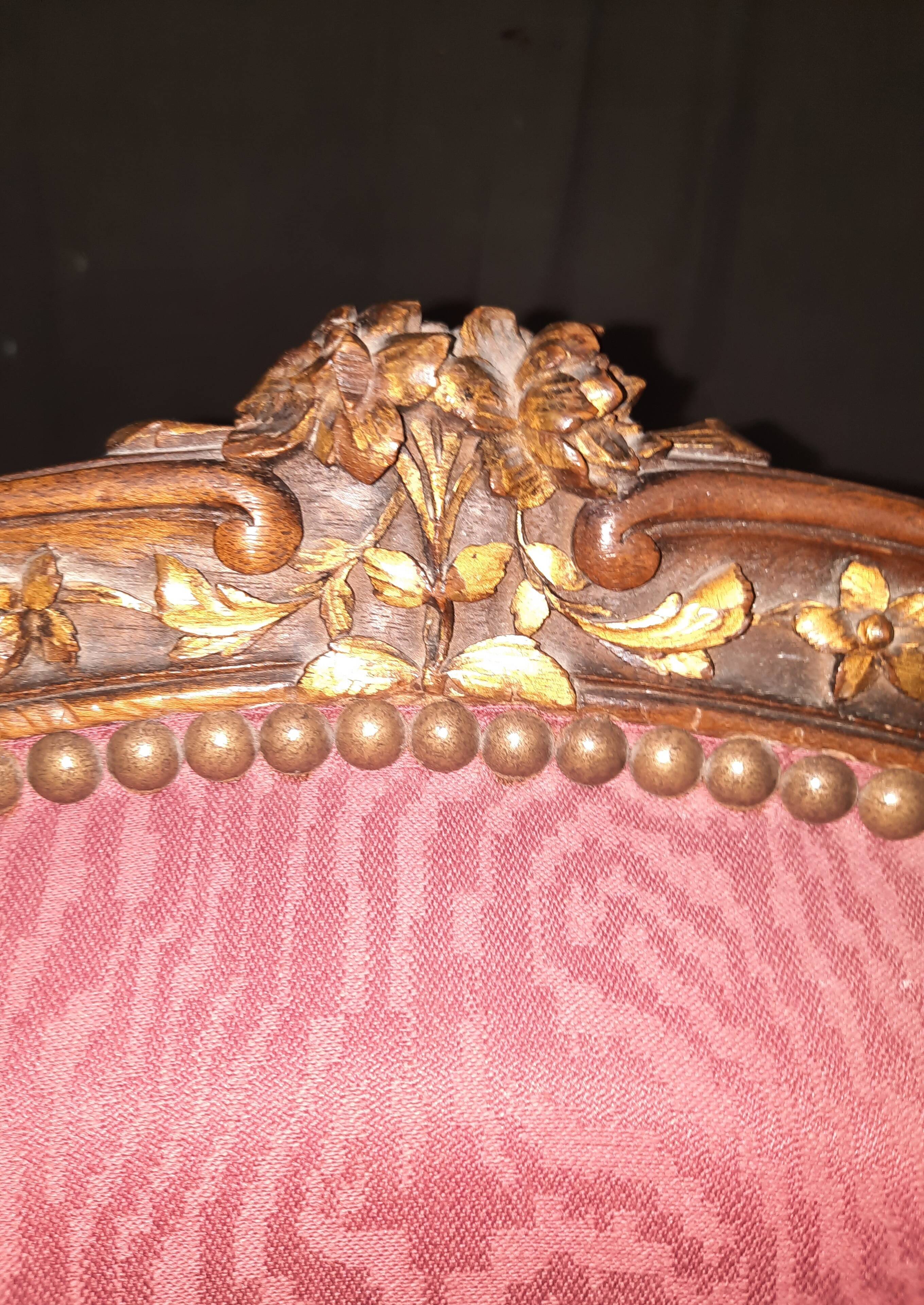 Paire de fauteuils style Louis XV