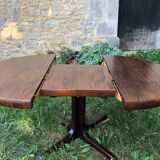 Baumann round extendable table