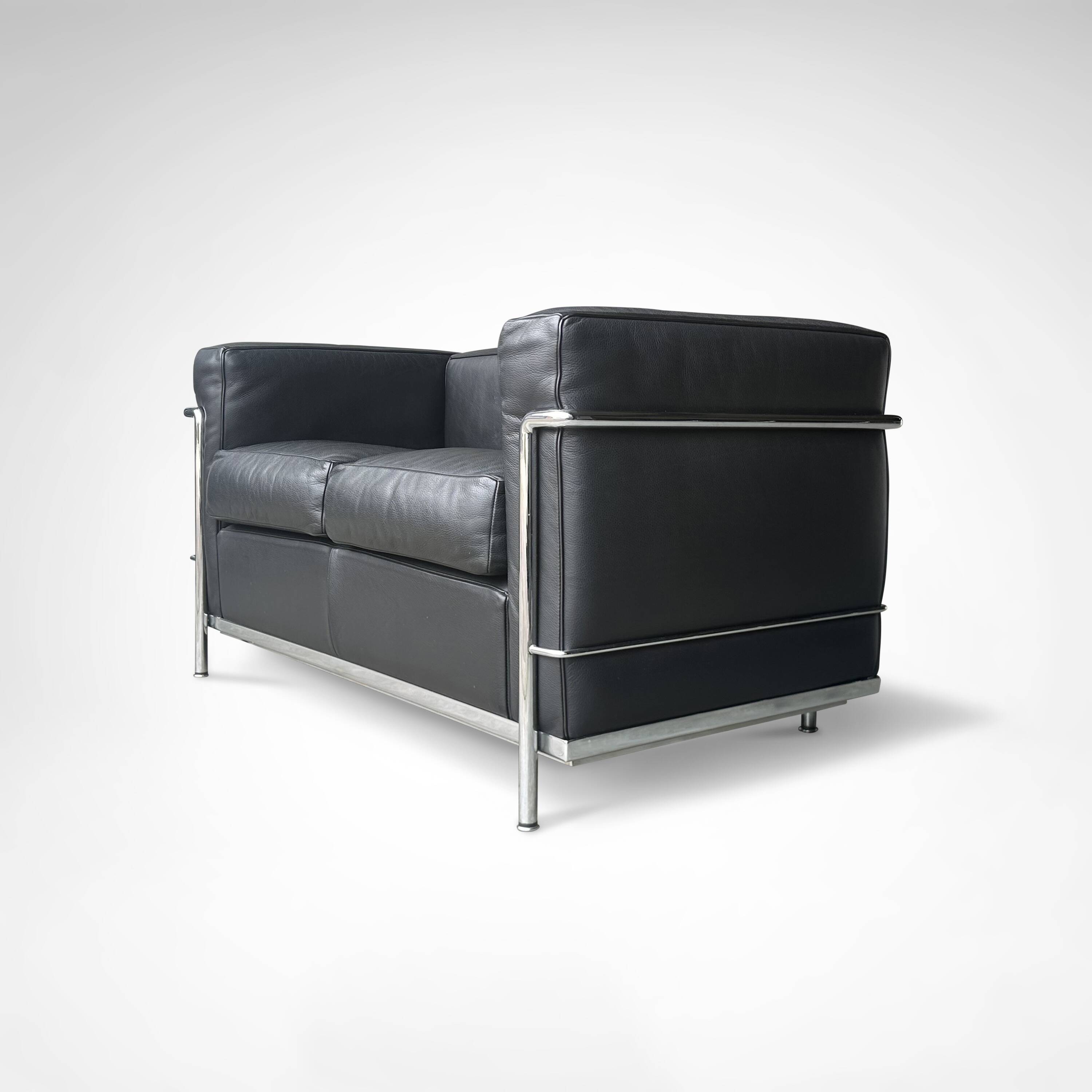 LC2 2-seater sofa by Le Corbusier et al. for Cassina 1990s