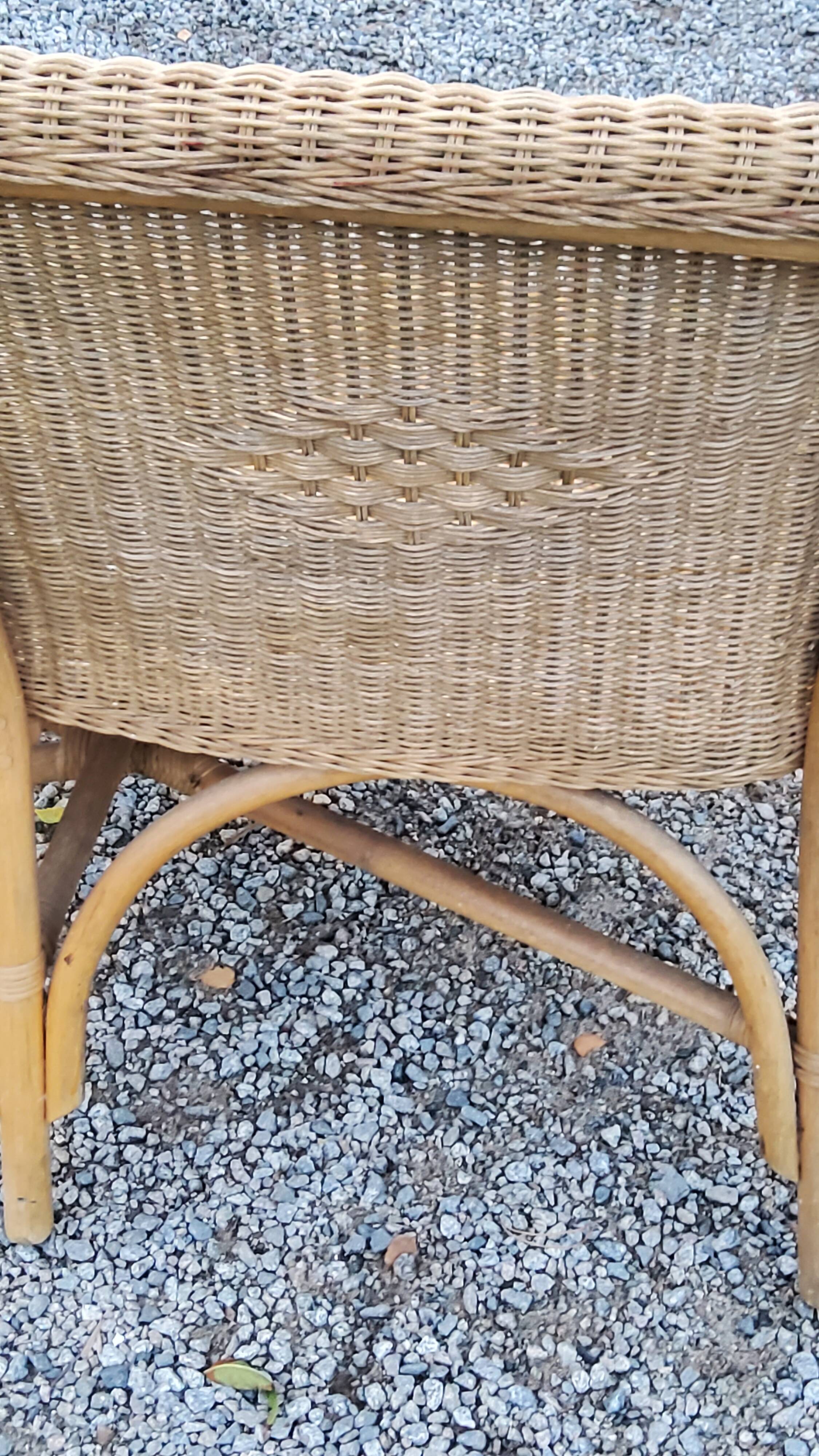 Pair of armchairs and bench in rattan and bamboo from the 60s/70s