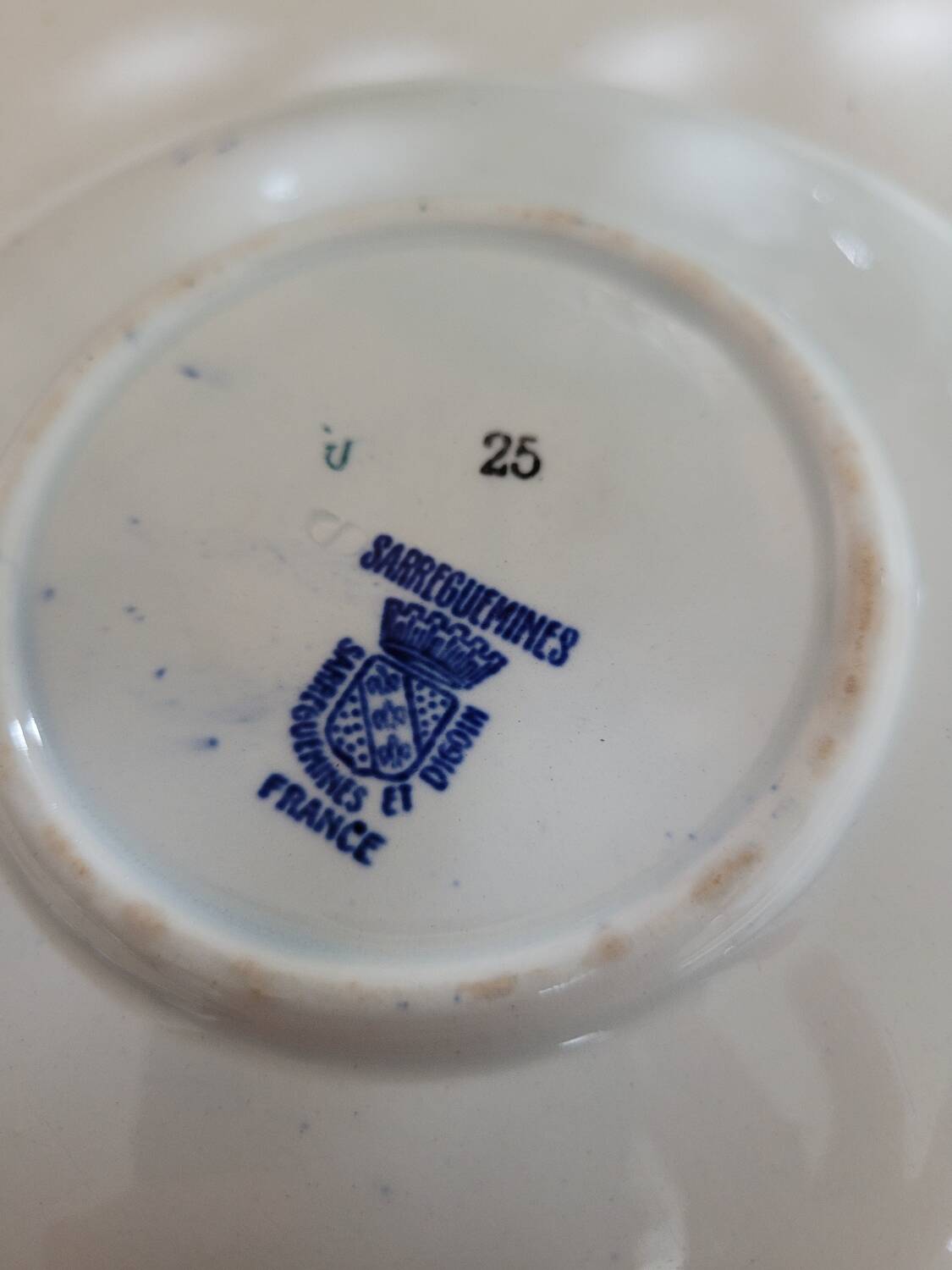 Utzschneider & Cie Sarreguemines saucer
