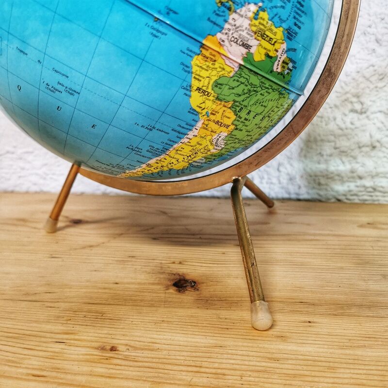 Taride tripod globe