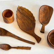 Lot coupelles en bois tourné et sculpté vintage