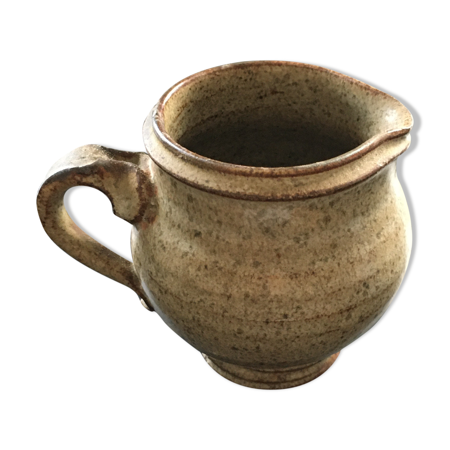 Brown sandstone pitcher