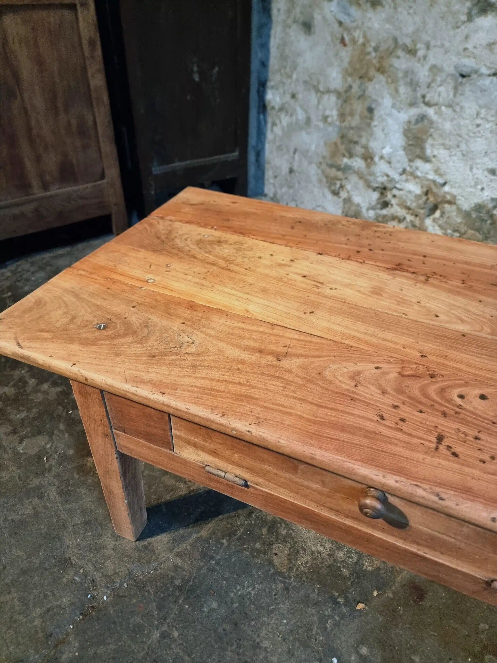 Old French rustic coffee table in cherry wood.