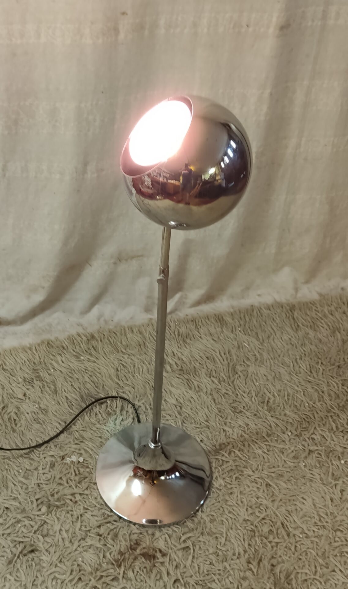 Lampe à poser type Eye-ball style Space-age - années 70 
