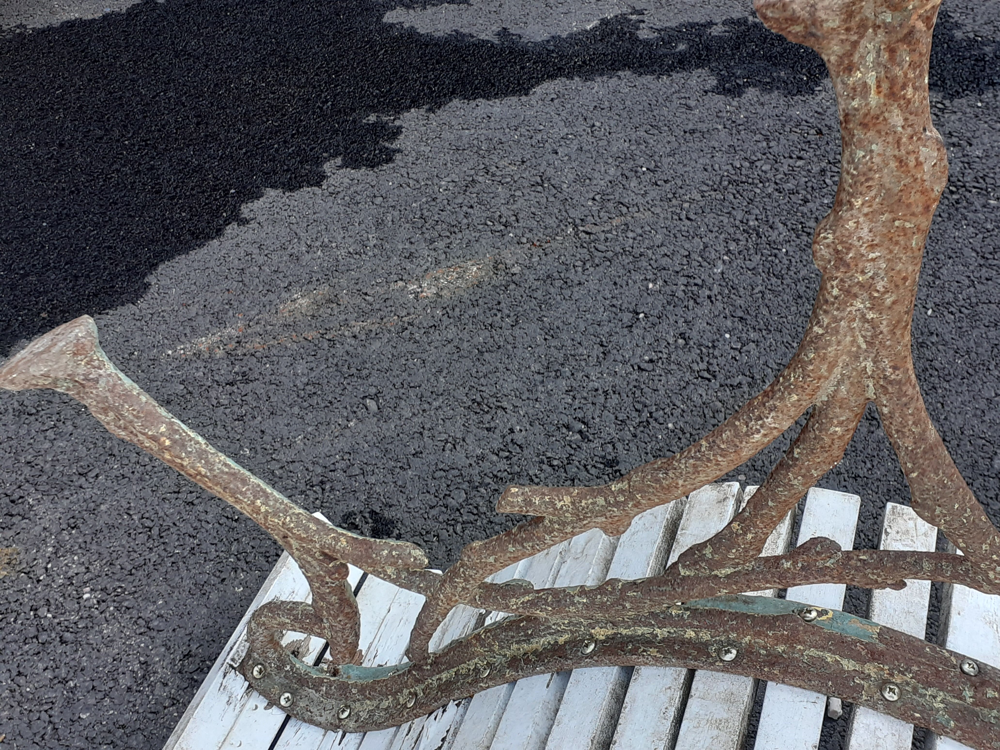 Banc de jardin avec pieds en  fonte