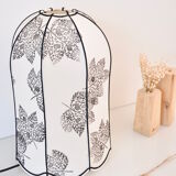 Lampe to lay cloche sewn hands
