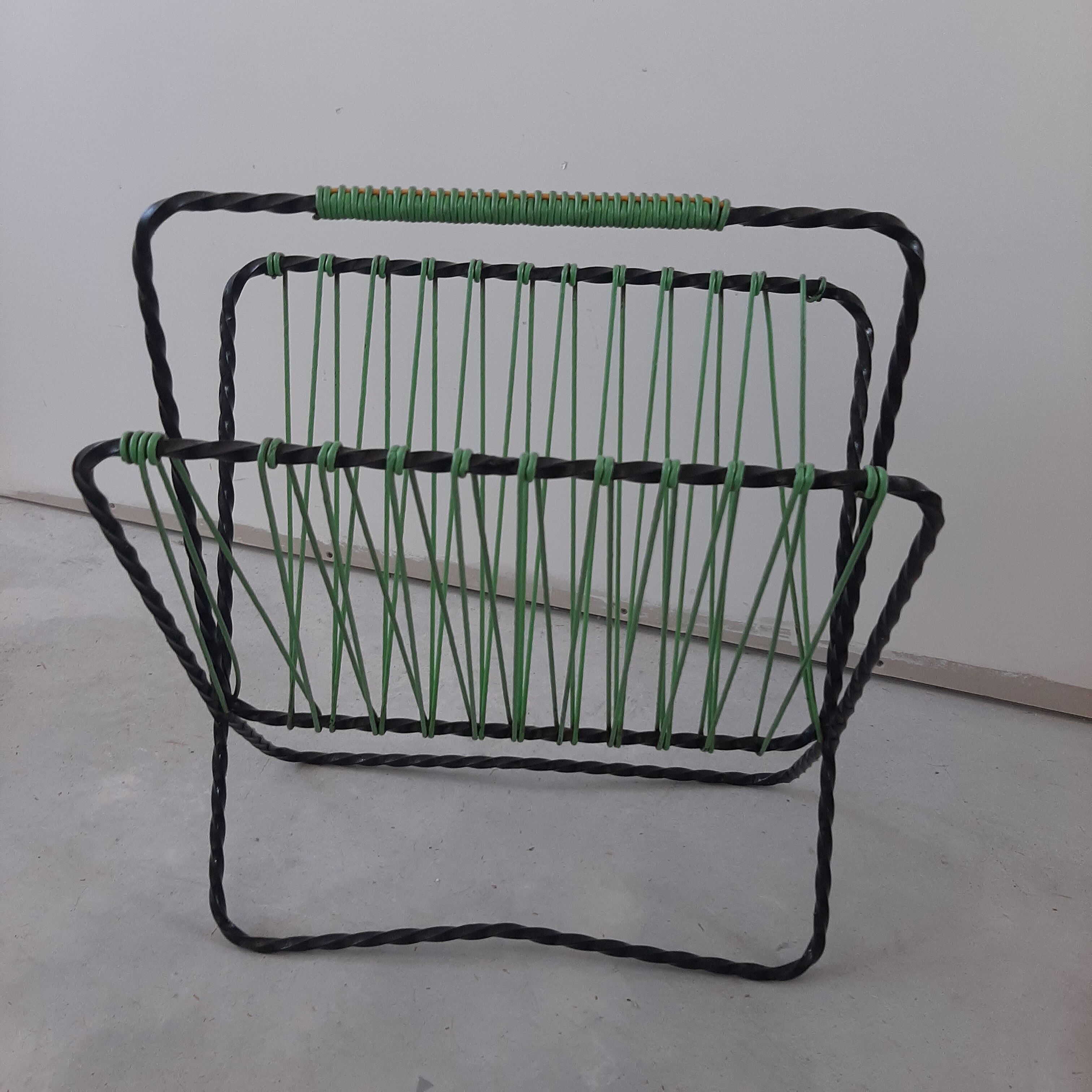 Vintage metal magazine door and green scoubidou