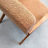 Mid Century Easy Chair Model B - 310 Var in Mocha Foam Loop