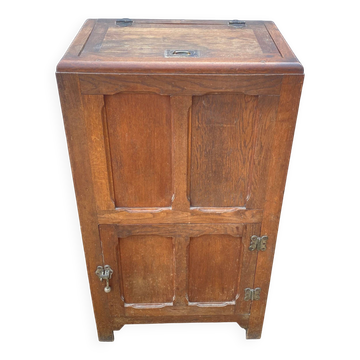 Trade furniture fridge wooden icebox bar in oak from the 1930s.