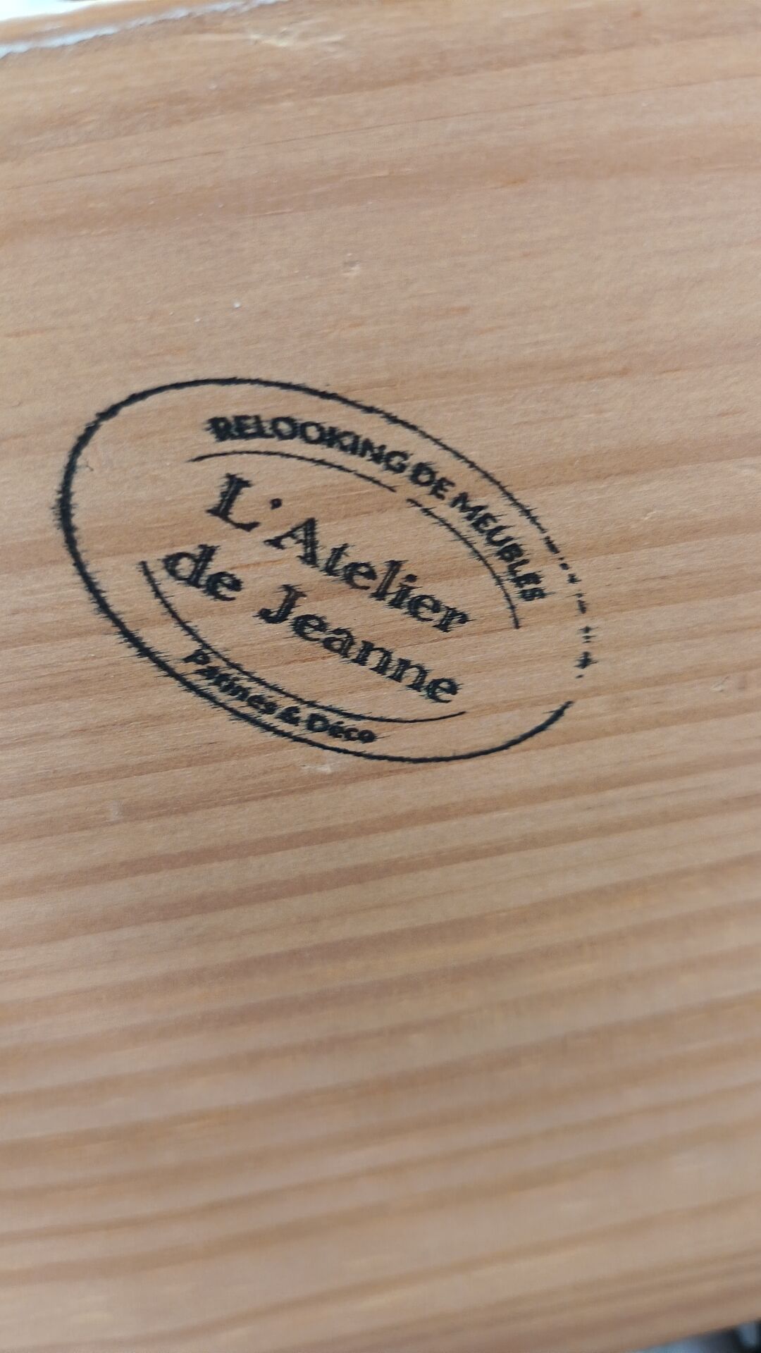 Child's chair/box