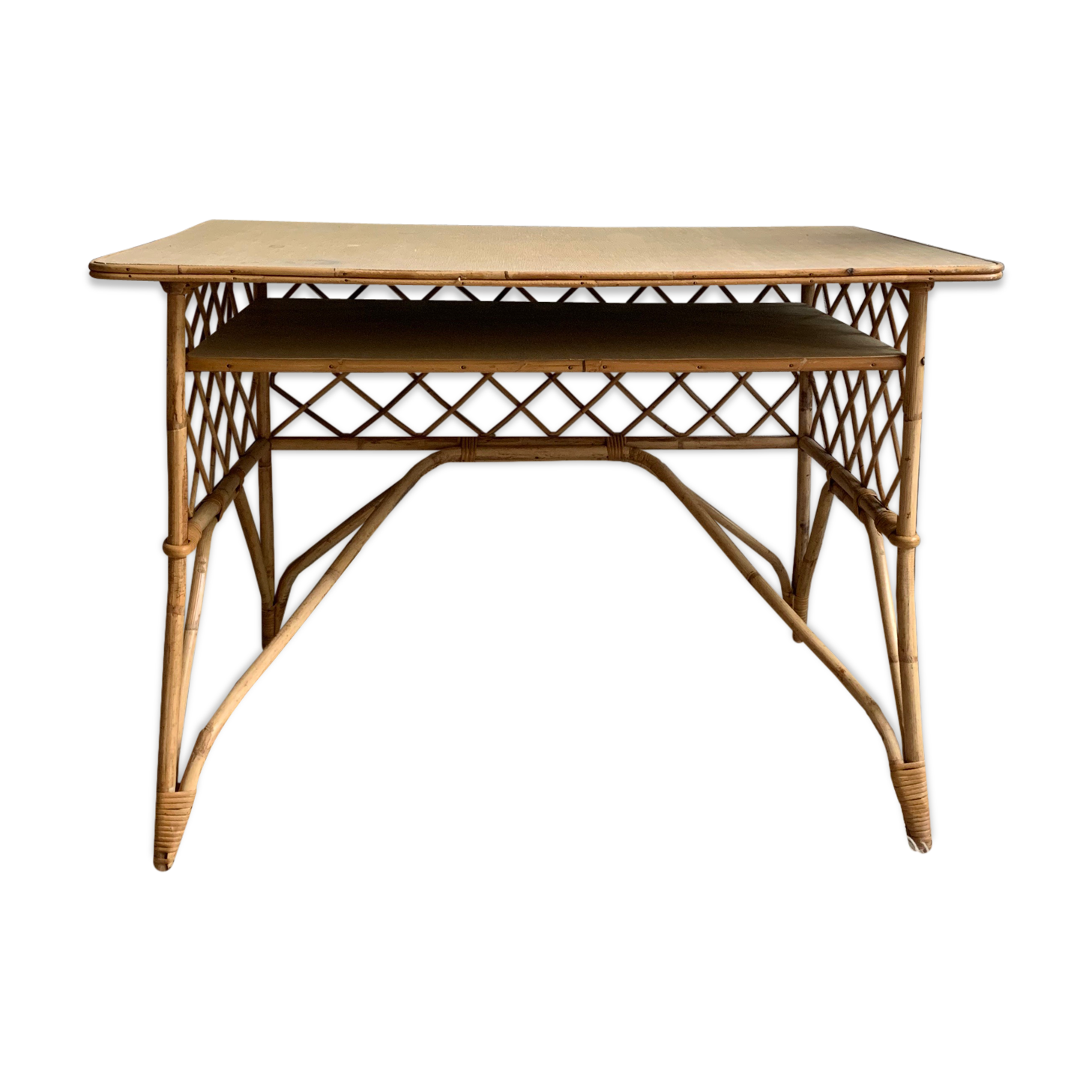 Bureau rotin