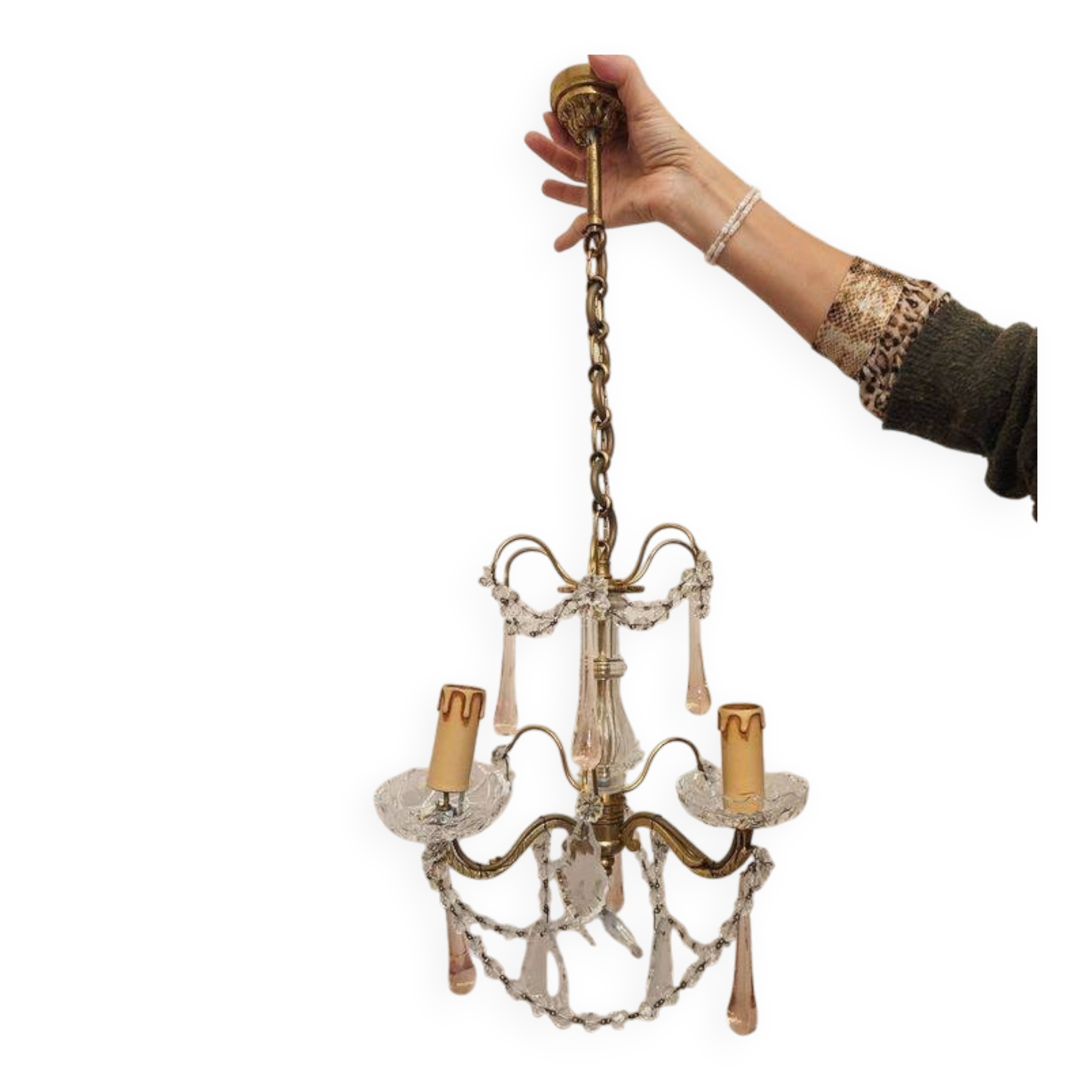 Antique brass chandelier with pendants