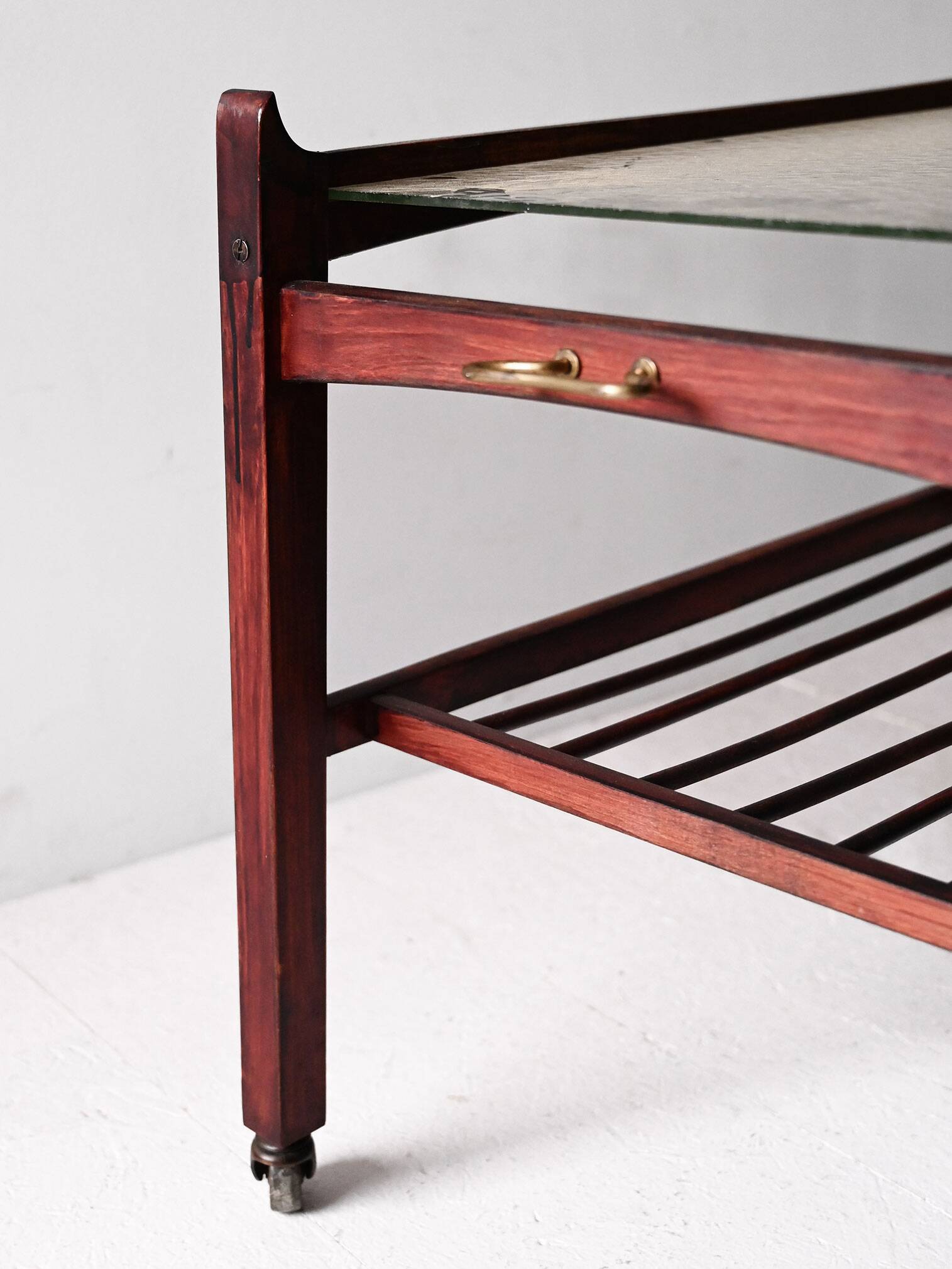 Paire de tables de chevet scandinaves des années 1940/50