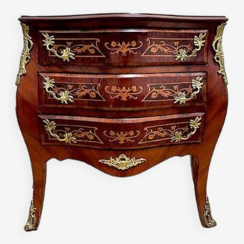 Curved “Louis XV” style chest of drawers