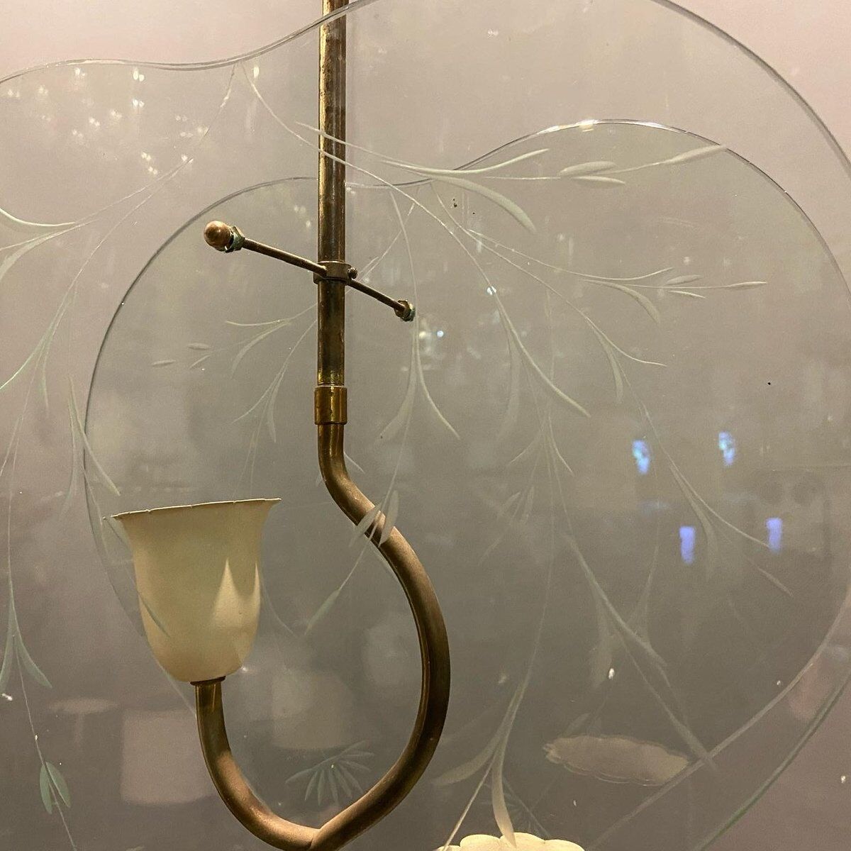 Italian hanging lamp in Etched Glass by Pietro Chiesa