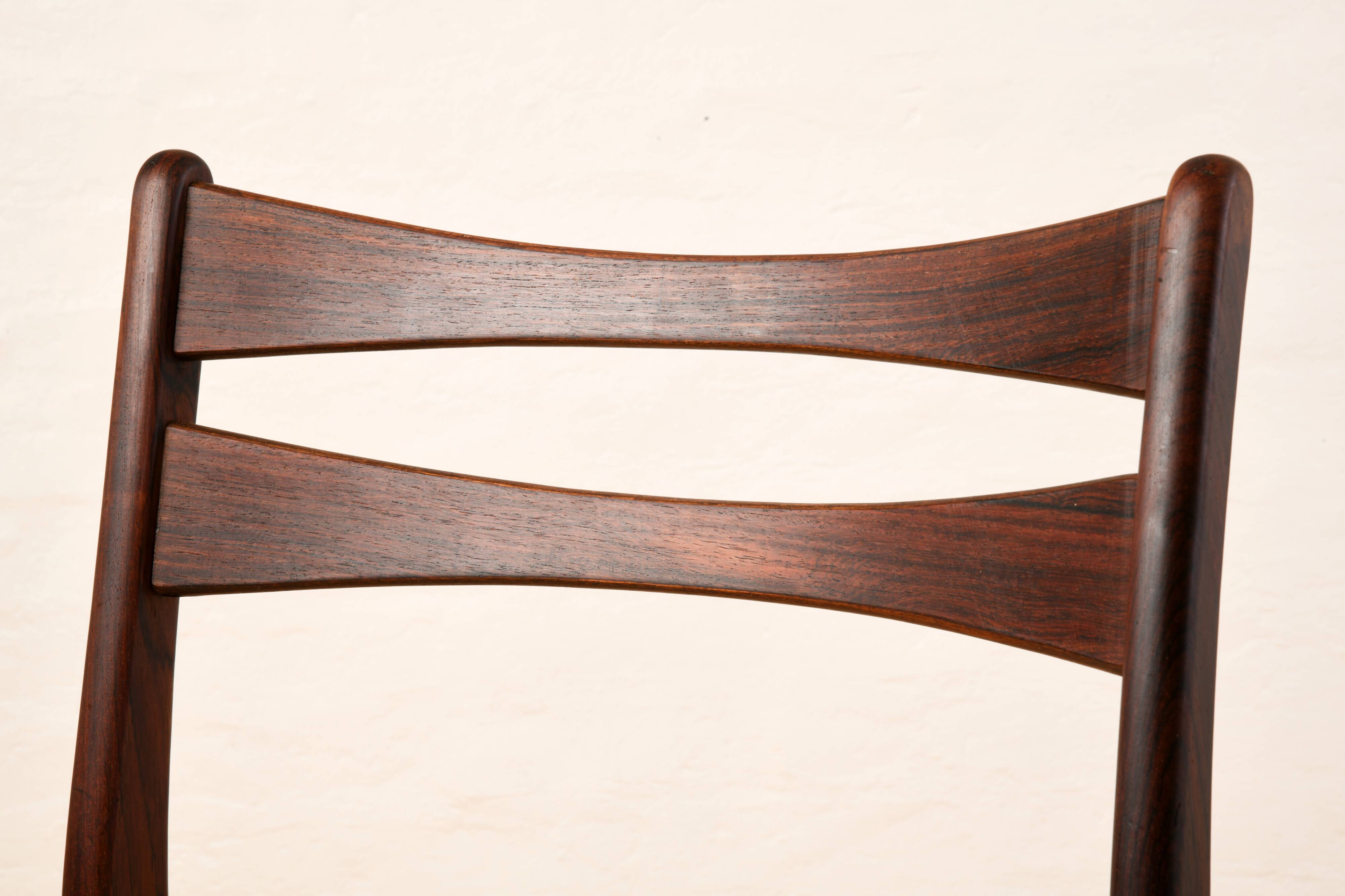 Pair of Scandinavian chairs in Rio rosewood