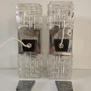 Pair of wall lights in glass and chrome metal