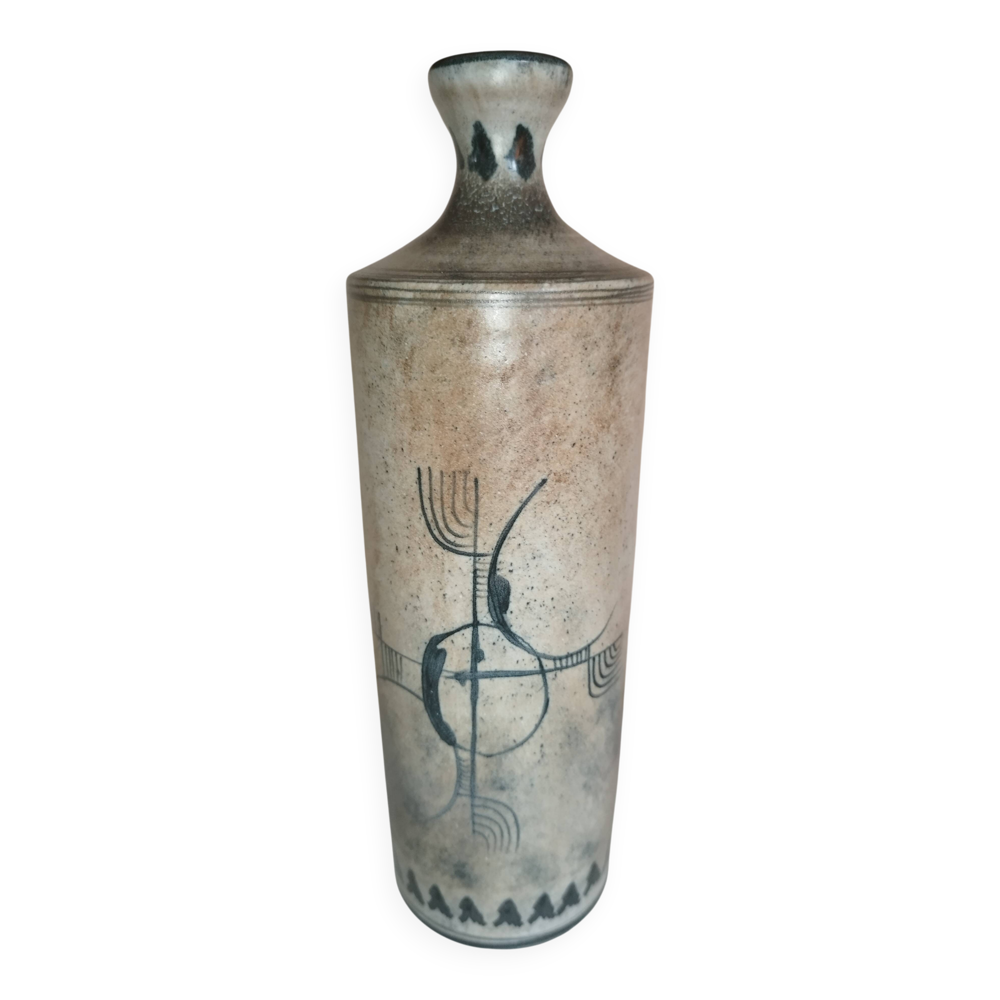 Bottle vase with geometric decoration Atelier Roy Montgolfier