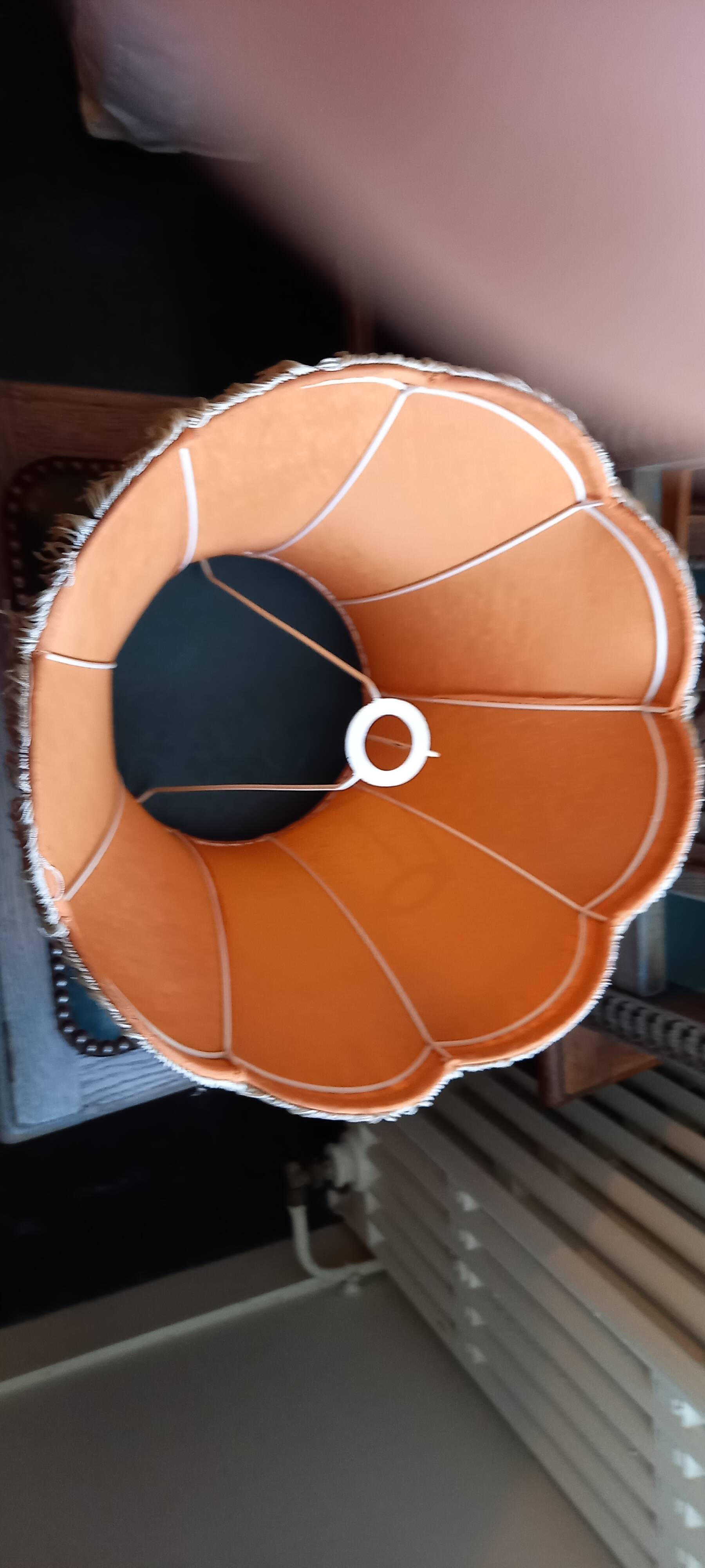 Orange tone silk lampshade with 9 ribs.