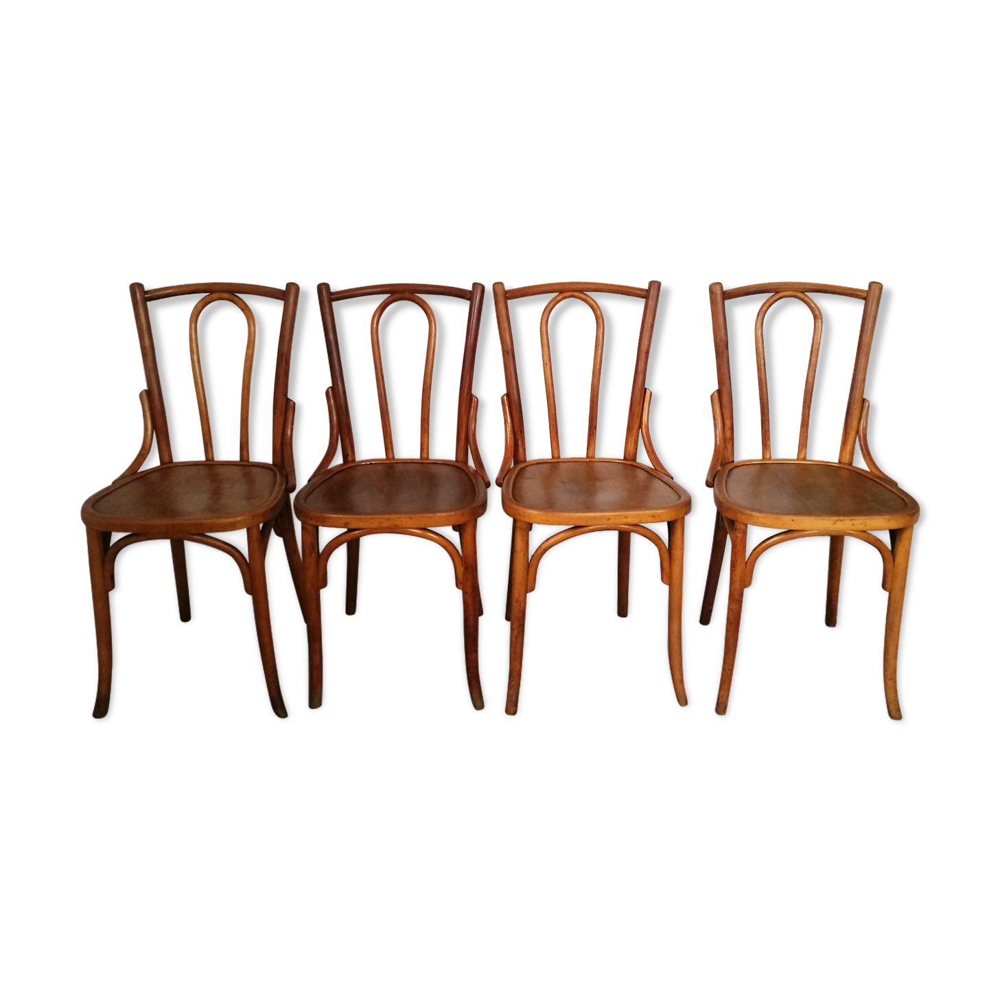 Set of 4 curved wooden bistro chairs, pin back