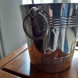 Ice bucket