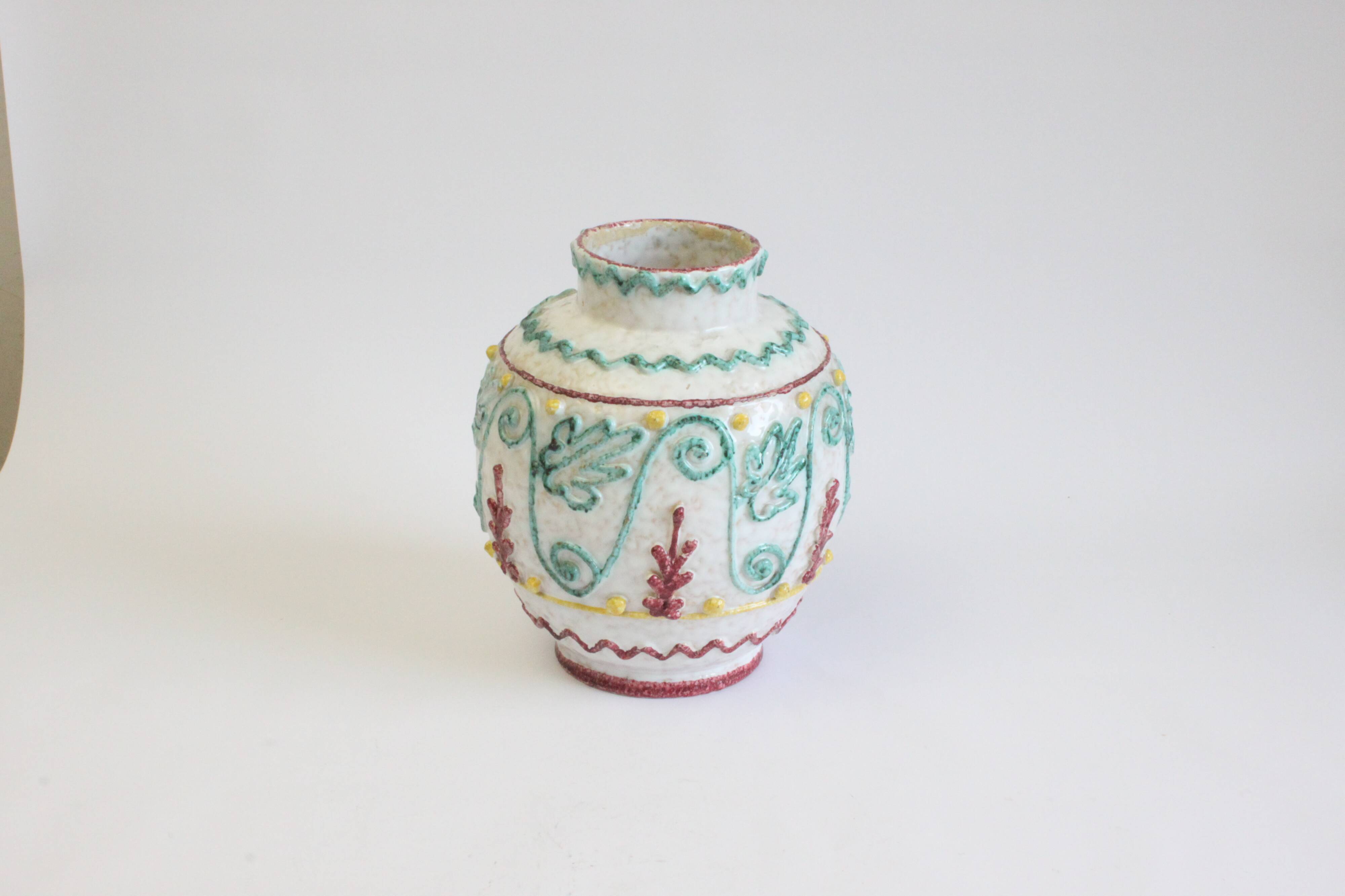 Mediterranean vase with reliëf by Fratelli Fanciullacci, Italy