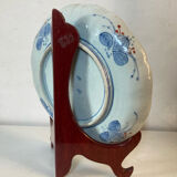 Imari porcelain plate, Japan, 19th century, hand-decorated