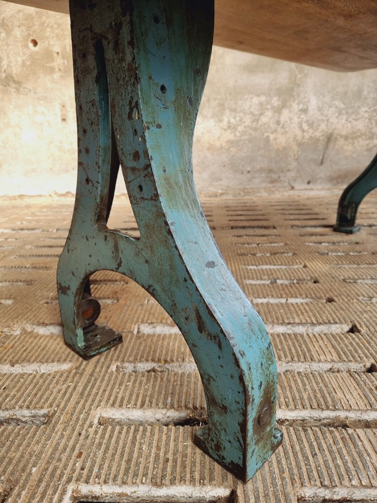 Industrial dining table oak on cast iron legs