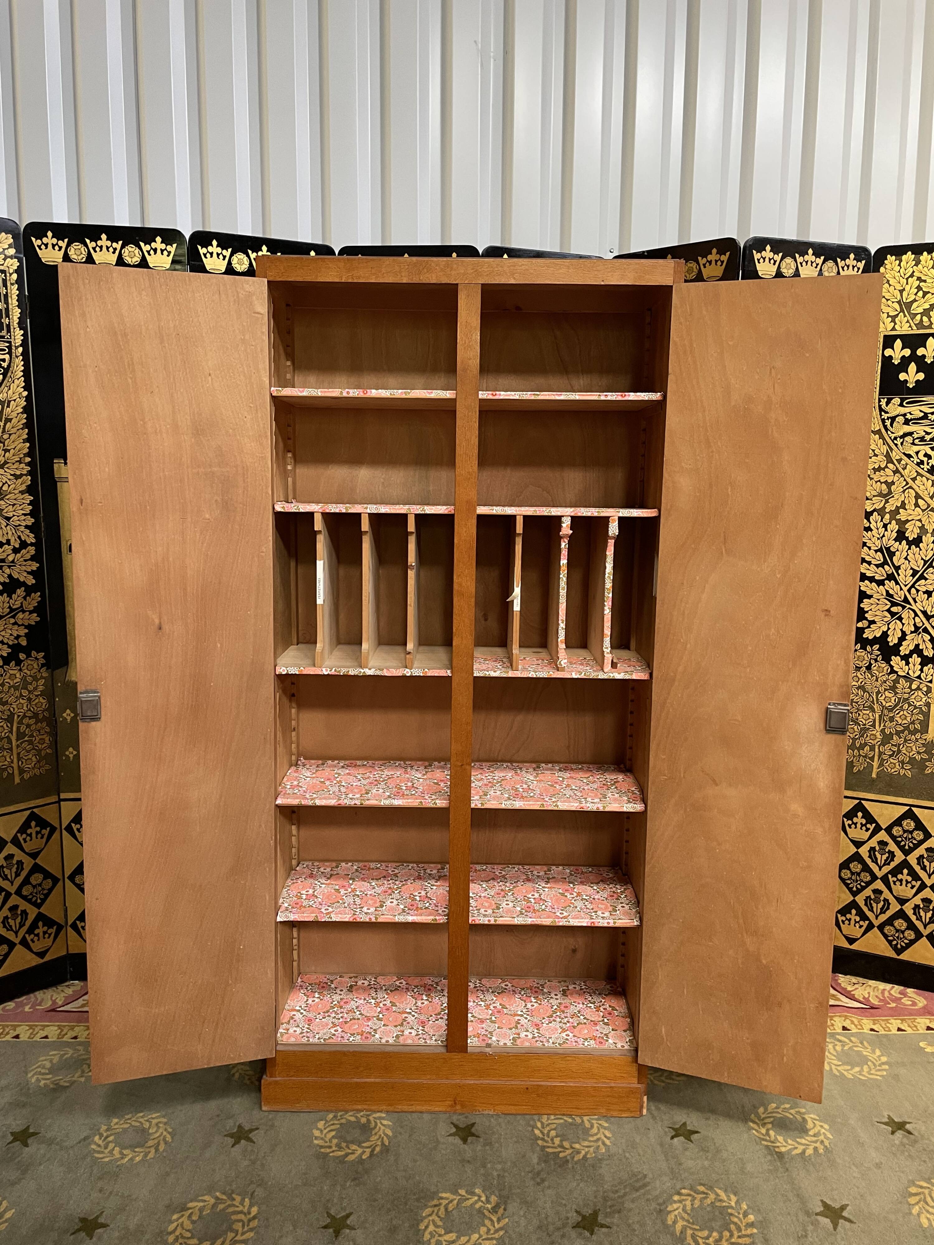 Administration cabinet in oak veneer 1950