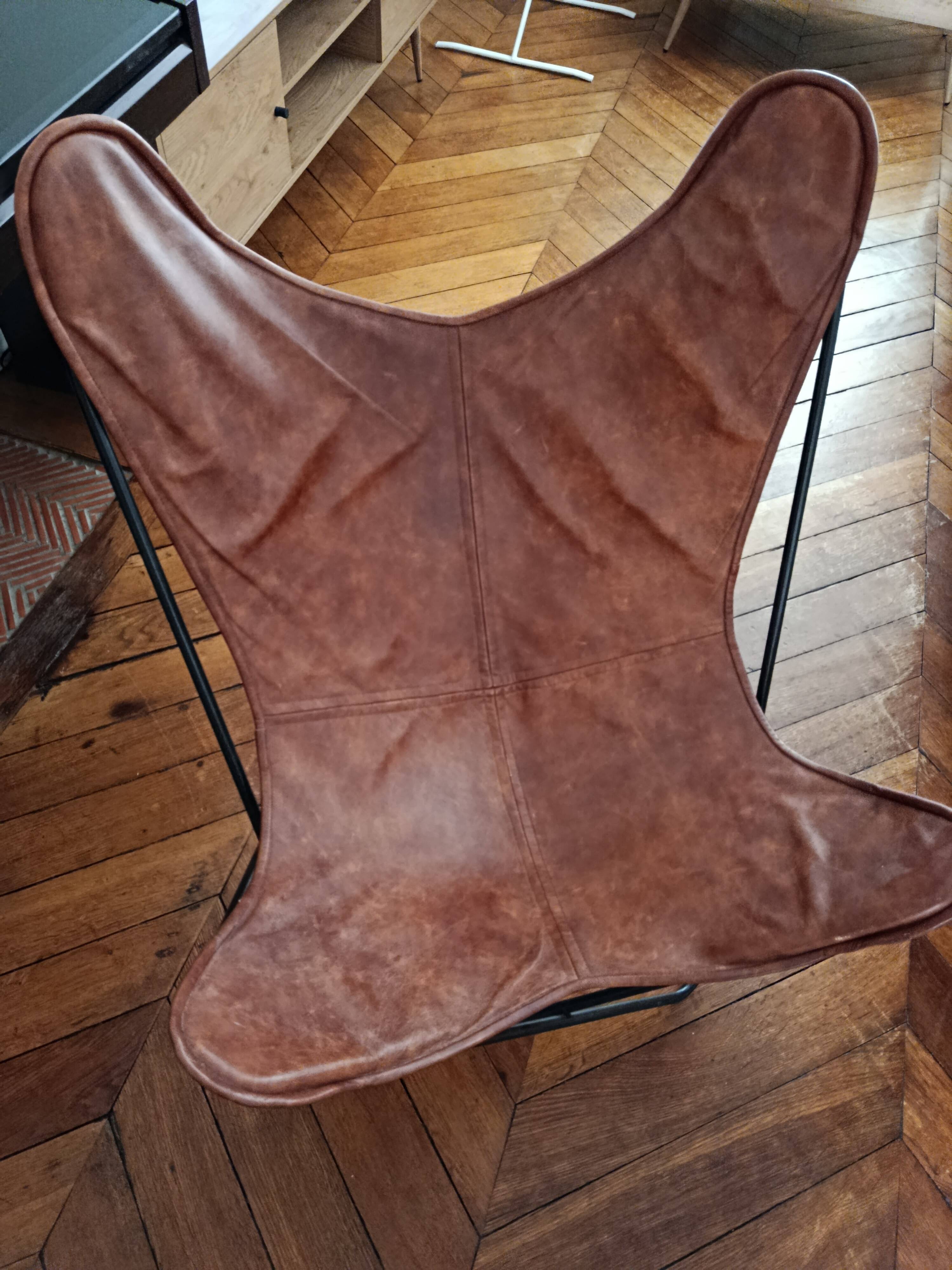 BKF Armchair Sudestada Brown Vintage Leather No. 03 with black epoxy lacquered frame