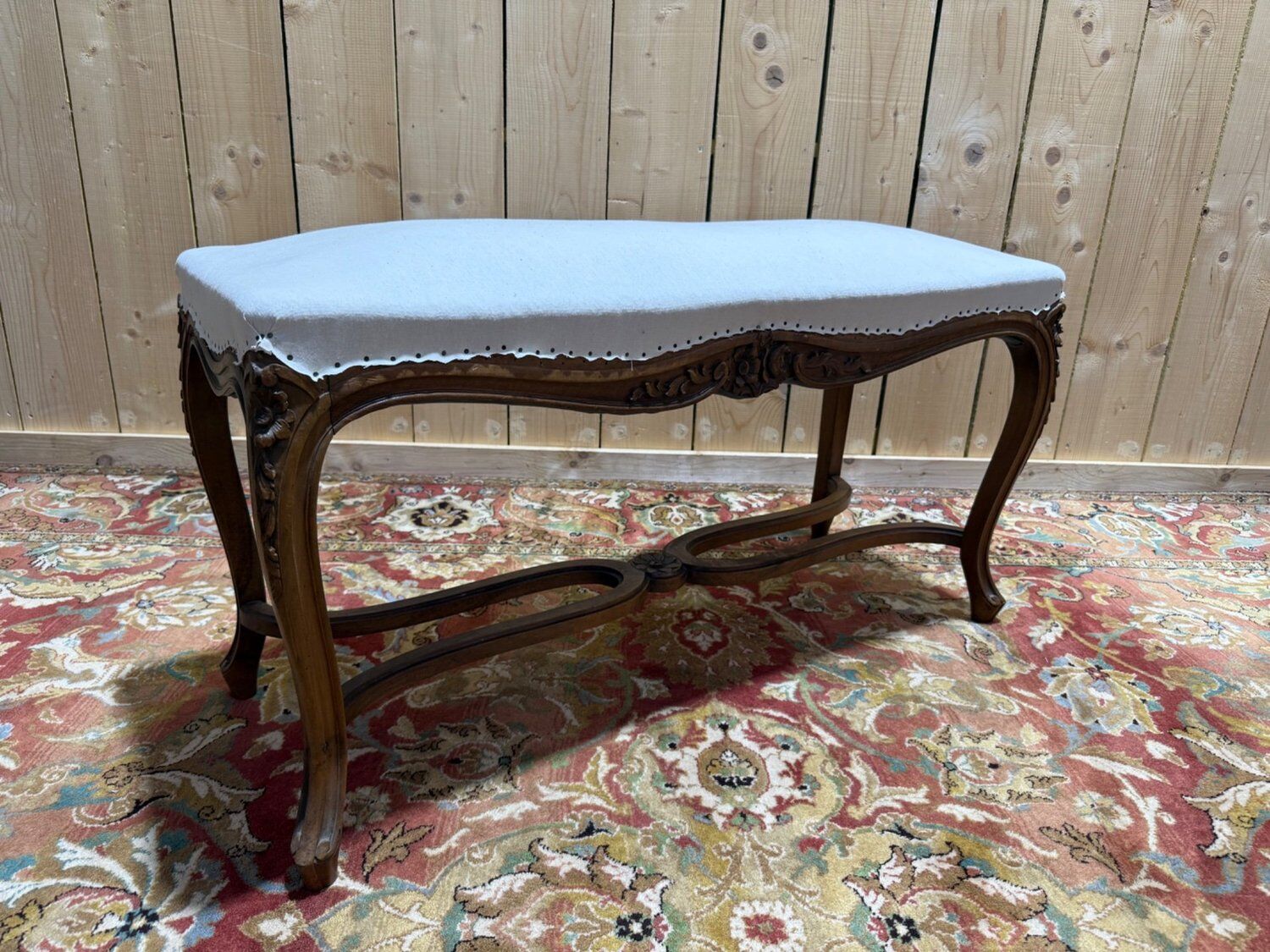 Piano bench Regency-Louis XV style – Carved solid walnut