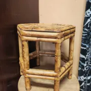 Tabouret, table d'appoint en bambou brûlé vintage